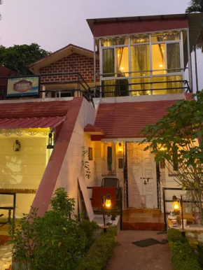 We have wonderful villa at Shantiniketan.
